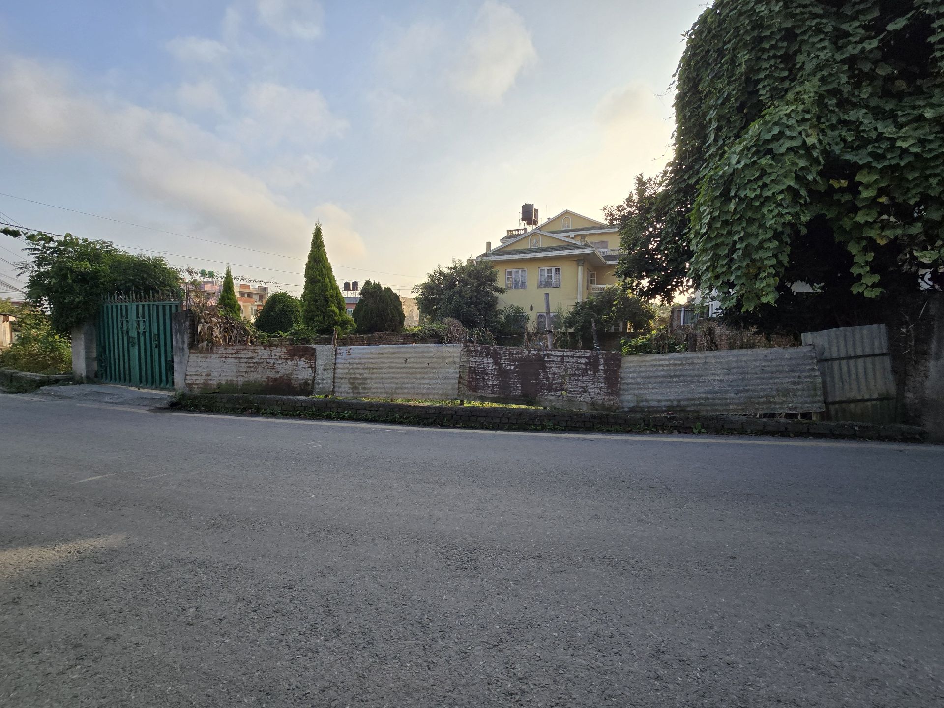 Semi Commercial 6 Aana Land For Sale Near Talimkendra, Bhaisepati