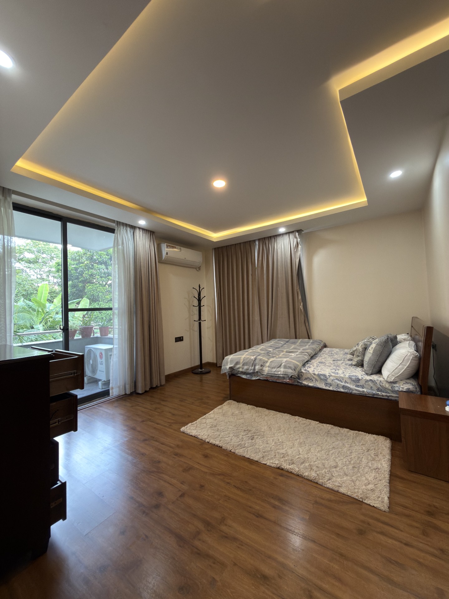Luxury Apartment
