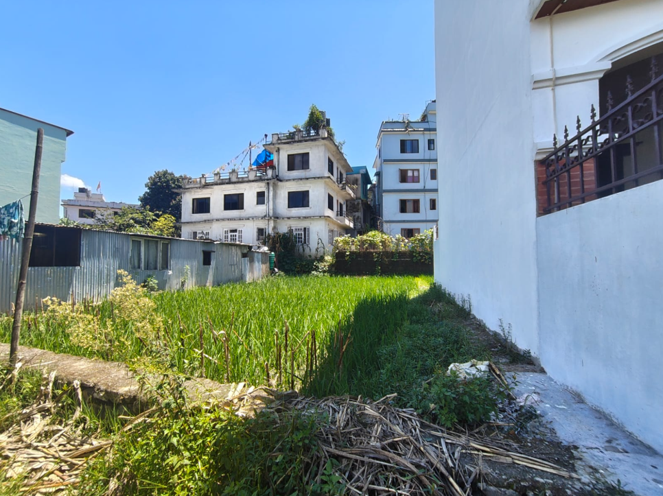 Land on Sale in Hattigauda
