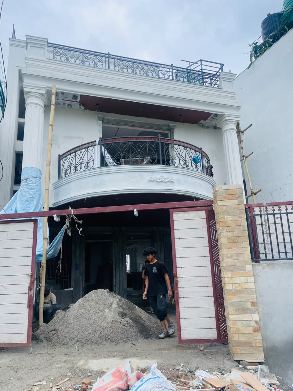 House for sale in Khumaltar, Lalitpur- 4 aana 2 paisa 3 daam
