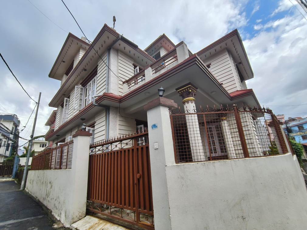 House on Sale in Basundhara