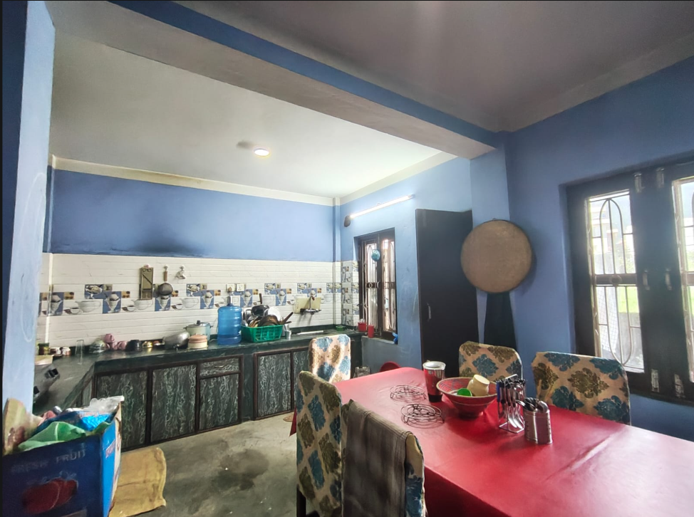 House on Sale in Pasikot