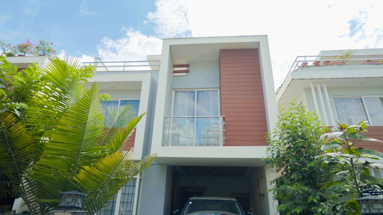 Luxurious House for sale inside colony, Hattiban, Lalitpur