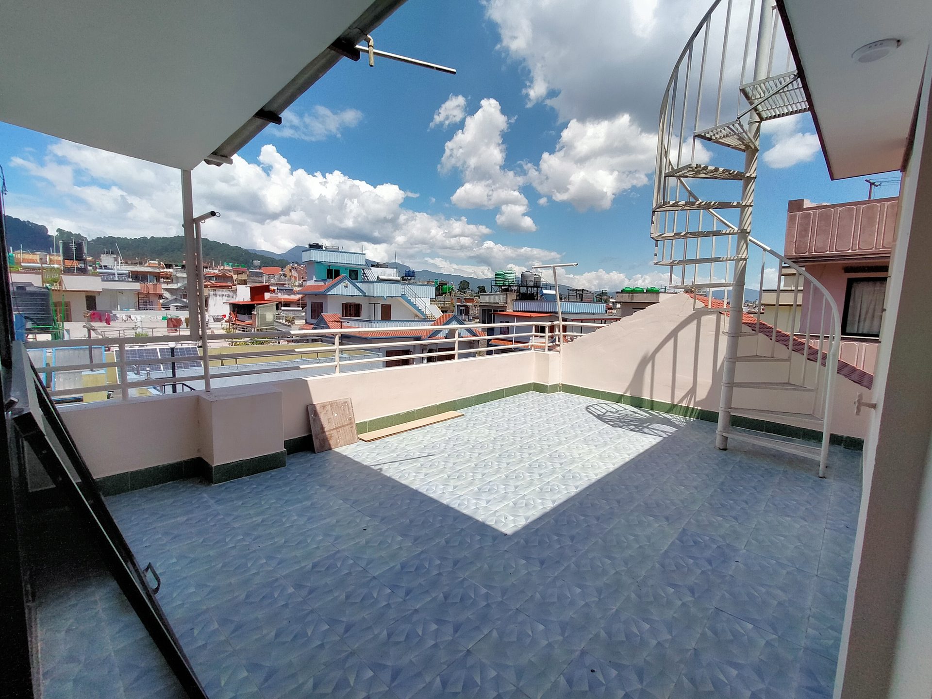 Semi-bungalow House on Sale in Sanobharyang