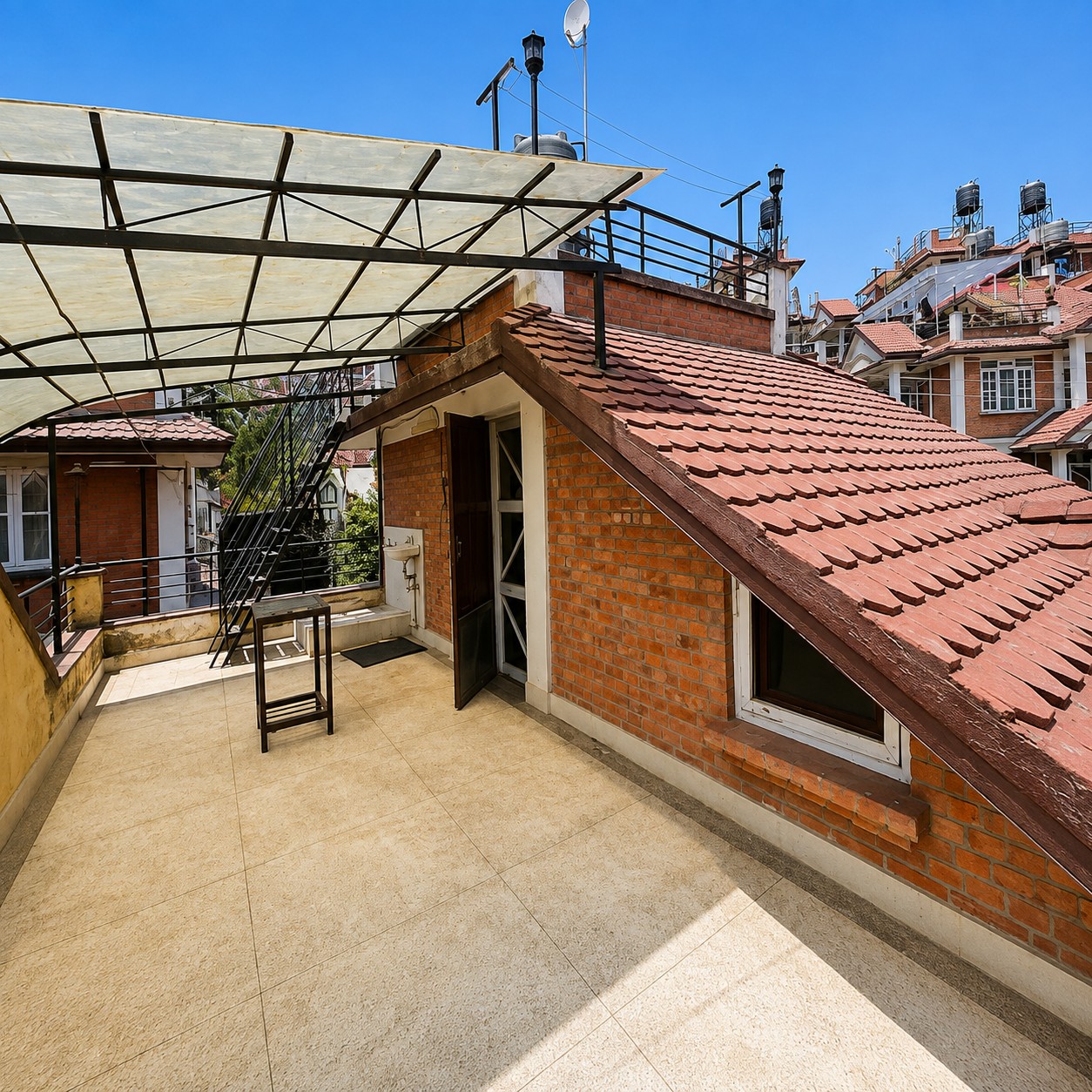 House for sale inside colony, near Kalanki