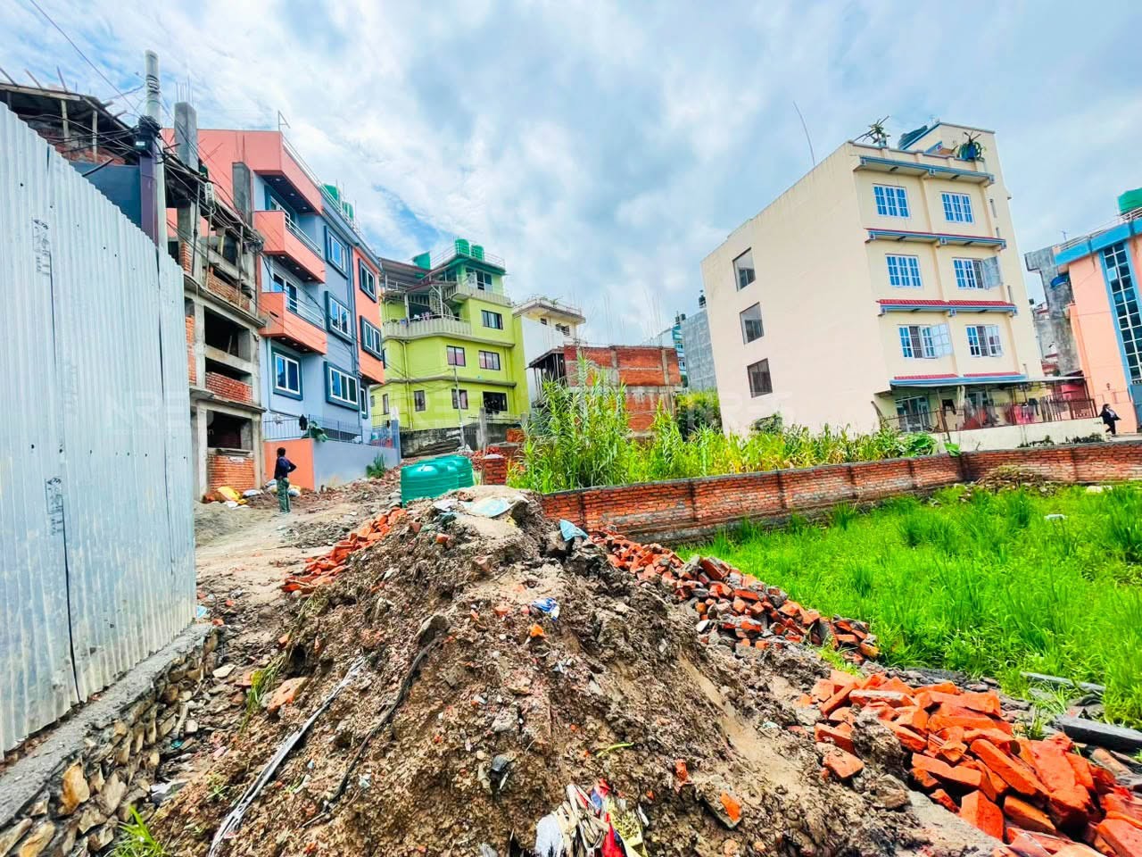 4 aana 2 paisa land for sale in Lalitpur