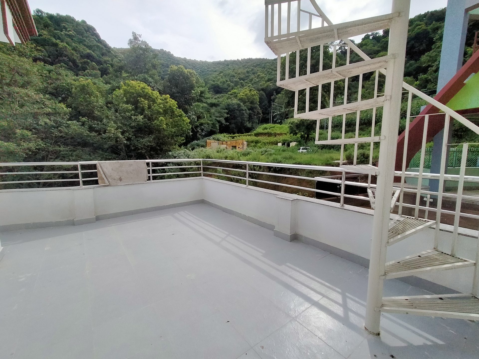 Triplex House on Sale in Hasantar