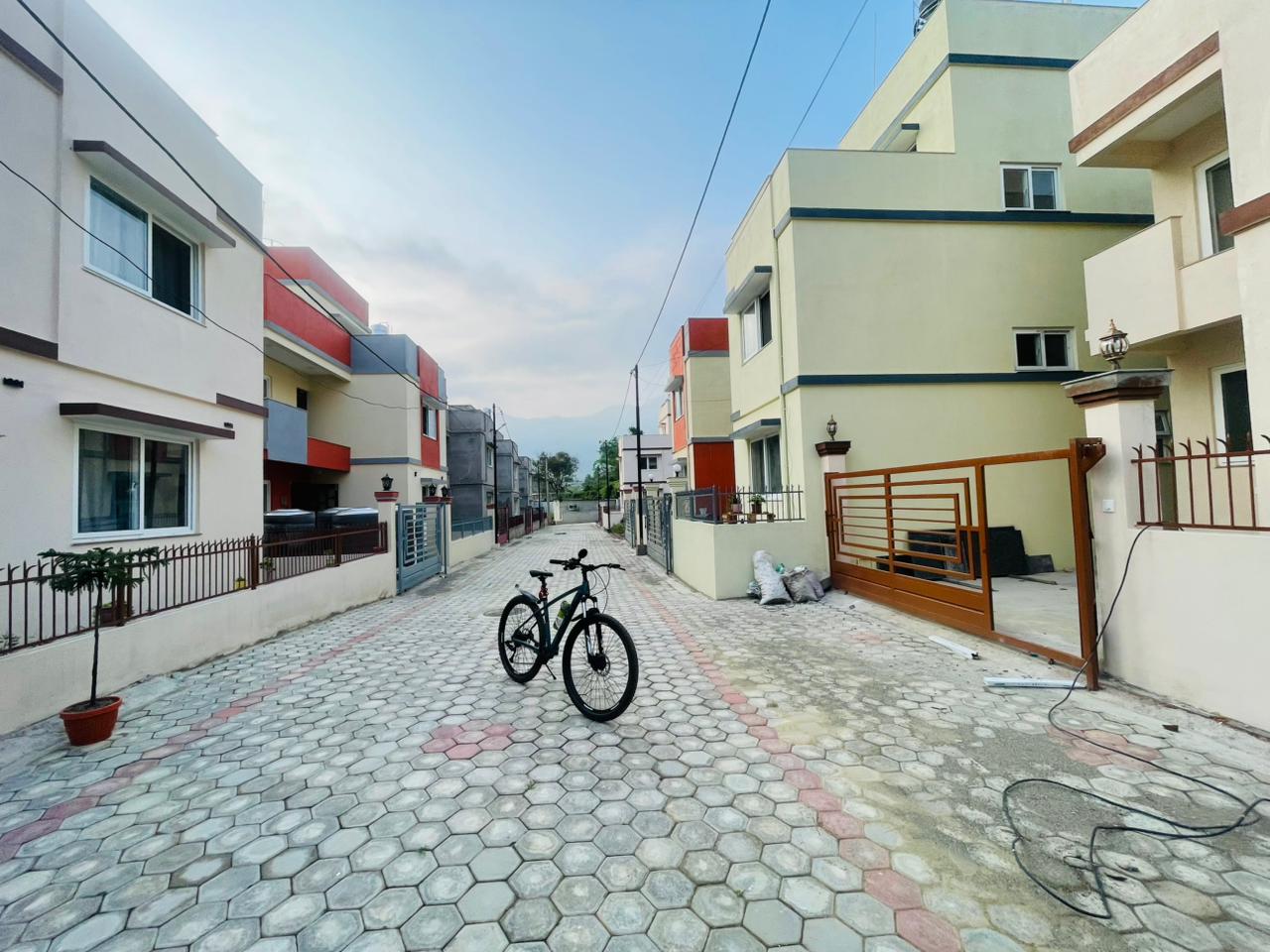 Beautiful House for Sale in Godawari Colony, Lalitpur
