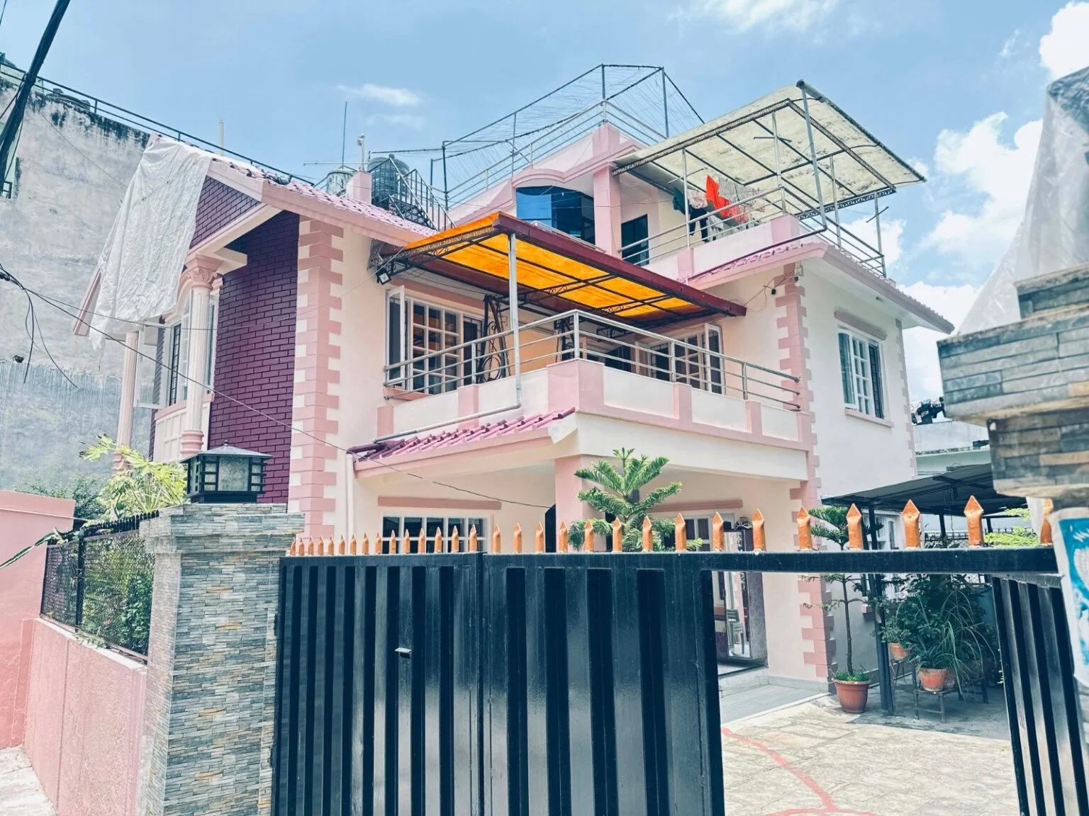 House for rent in Dhumbarahi, Kathmandu- 2.50 lakh per month, Dhumbarahi, Kathmandu
