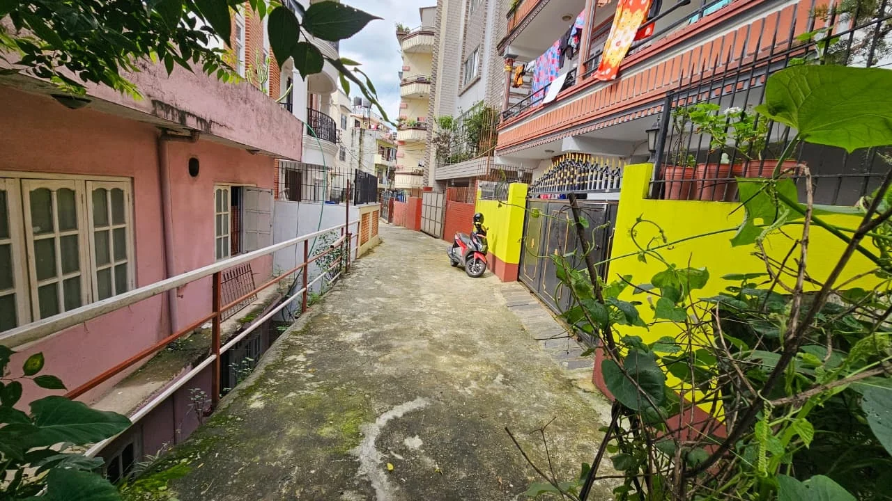 9 aana 2 paisa land for sale in Maharajgunj, Kathmandu, Maharajgunj, Kathmandu